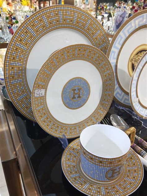 hermes plates price|Hermes dinner set price.